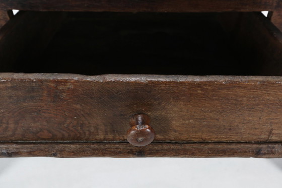 Image 1 of Ancienne console belge en chêne avec tiroir, vers 1740