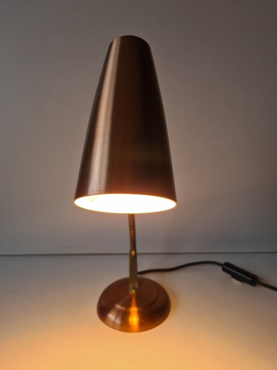 Image 1 of Lampe de table des années 1950.