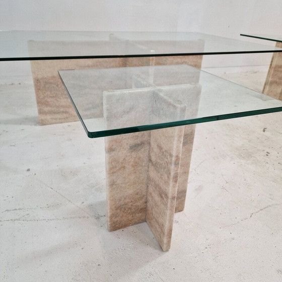 Image 1 of Ensemble de 3 tables basses vintage en marbre et verre, Italie 1980