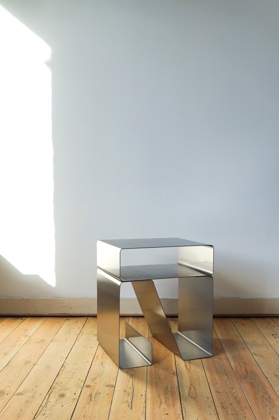 Image 1 of Table d'appoint de Patrice Maffei