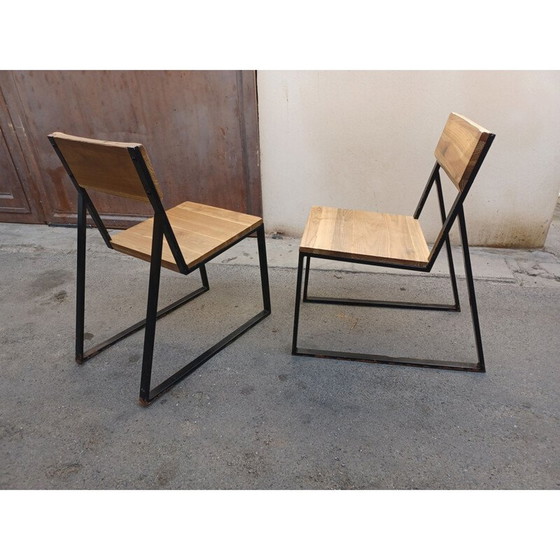 Image 1 of Paire de chaises industrielles en métal et bois