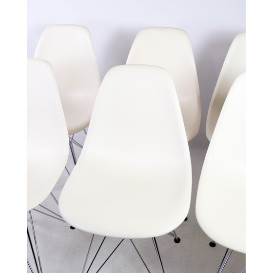 Image 1 of Chaise Dsr vintage en plastique blanc de Charles et Ray Eames, années 1948