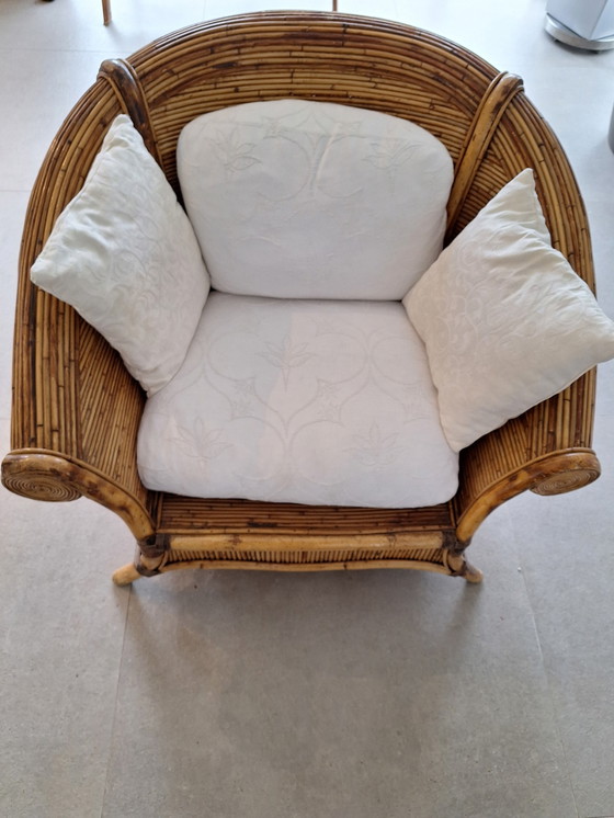 Image 1 of Fauteuil en rotin fait main