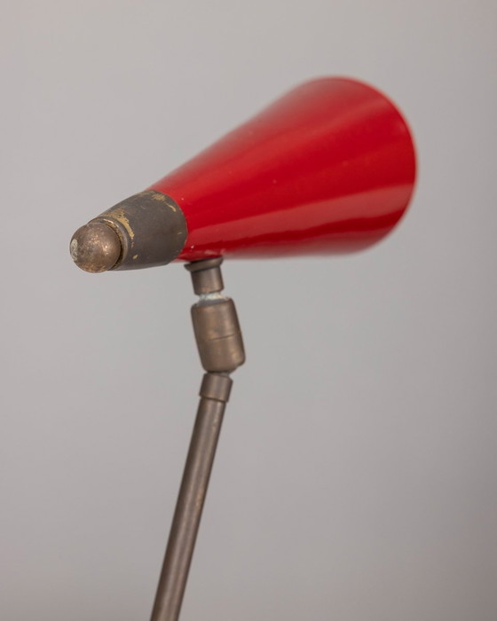 Image 1 of Lampe de table vintage 1950S avec abat-jour en forme de cône Design italien