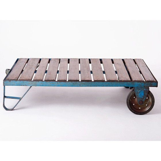 Image 1 of Table basse vintage en métal bleu et bois, Tchécoslovaquie 1950