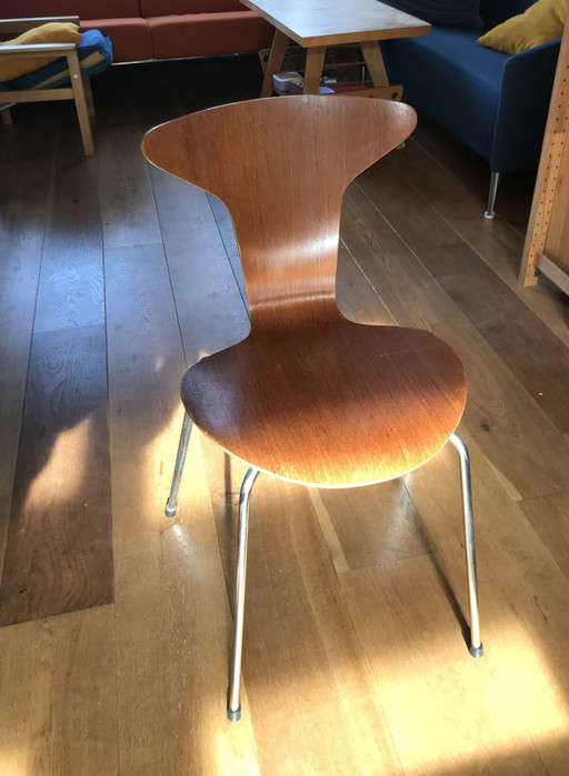 Tasse 1967 Arne Jacobsen Fritz Hansen Modèle 3105