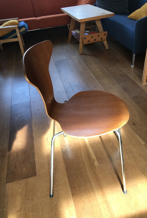 Tasse 1967 Arne Jacobsen Fritz Hansen Modèle 3105