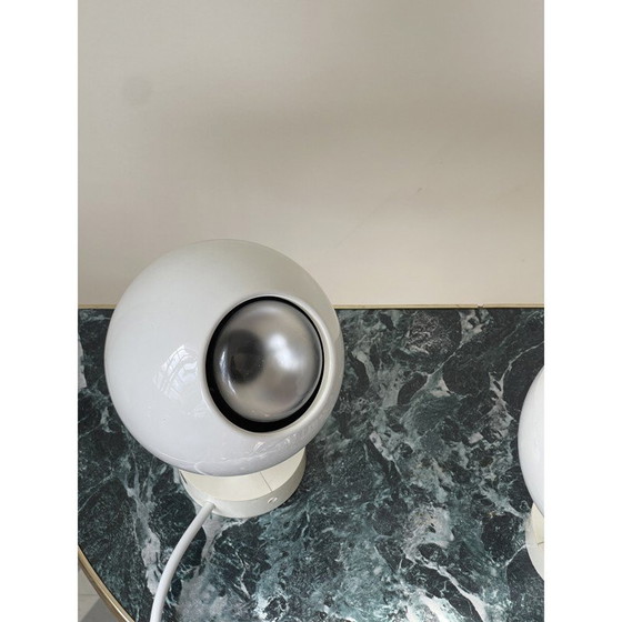 Image 1 of Paire d'appliques Eyeball en plastique blanc et chrome, UK 1960