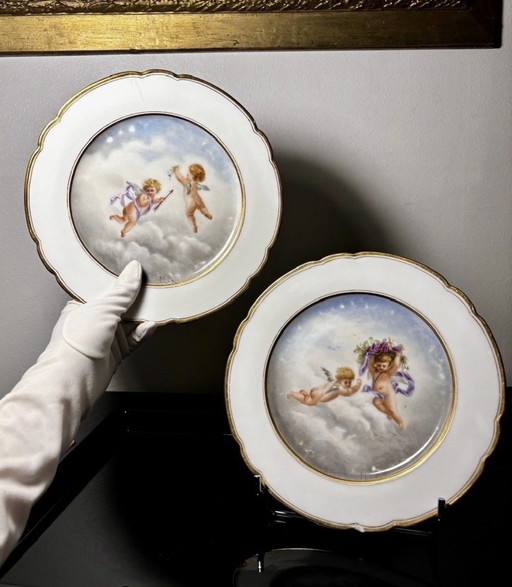 2 assiettes décorées