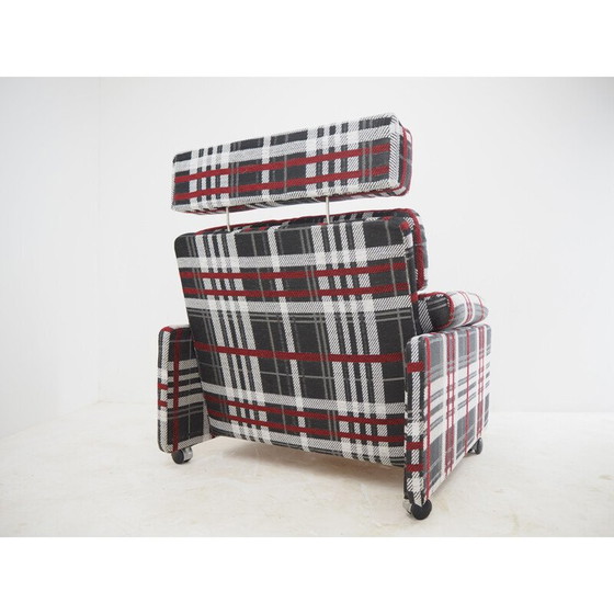 Image 1 of Fauteuil vintage à carreaux, Tchécoslovaquie 1960
