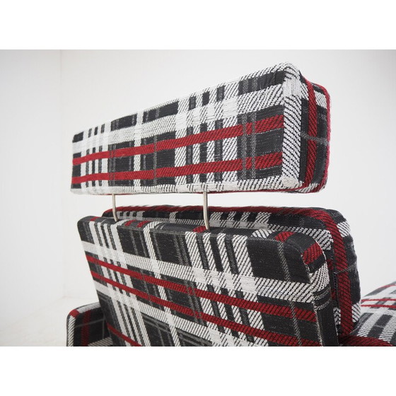 Image 1 of Fauteuil vintage à carreaux, Tchécoslovaquie 1960
