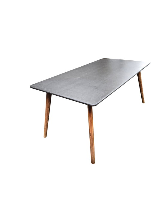 Image 1 of Table à manger design