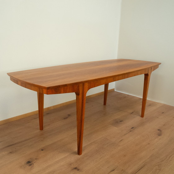 Image 1 of Table basse, noyer, années 1960