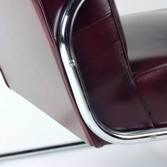 Image 1 of Fauteuil Bauhaus en chrome et cuir, Tchécoslovaquie 1930S