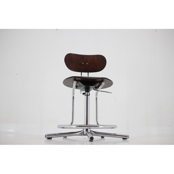 Image 1 of Chaise pivotante vintage, Tchécoslovaquie 1970