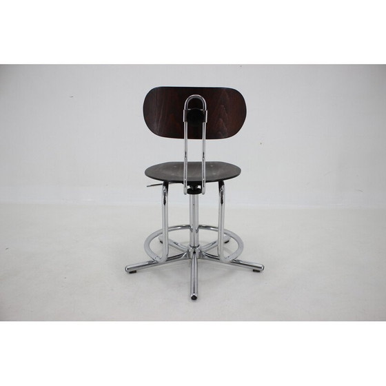 Image 1 of Chaise pivotante vintage, Tchécoslovaquie 1970