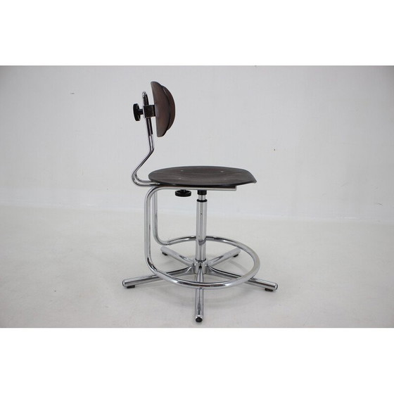 Image 1 of Chaise pivotante vintage, Tchécoslovaquie 1970