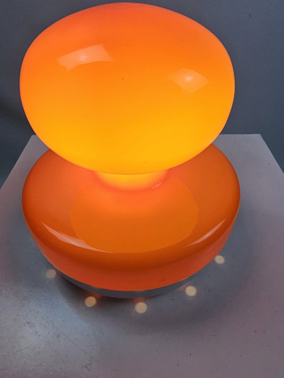 Image 1 of Lampe à poser italienne en verre orange