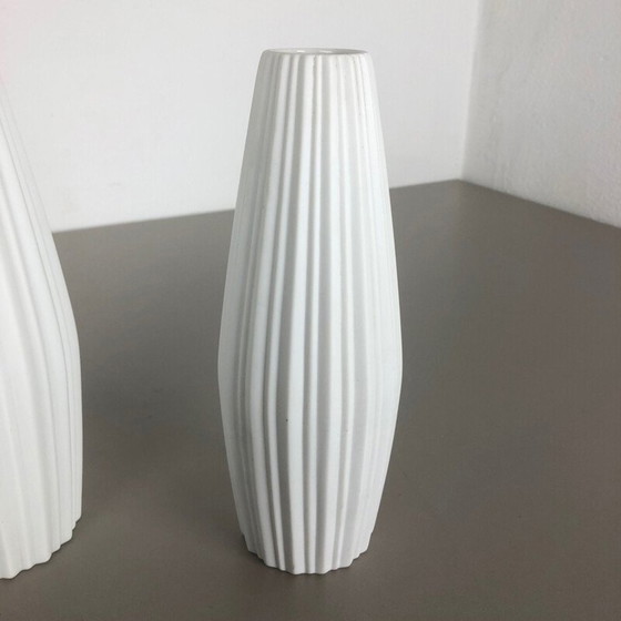 Image 1 of Paire de vases en porcelaine Op Art par Heinrich Selb Allemagne 1970