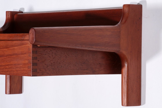 Image 1 of Console flottante moderne danoise en teck par Kai Kristiansen, 1960S