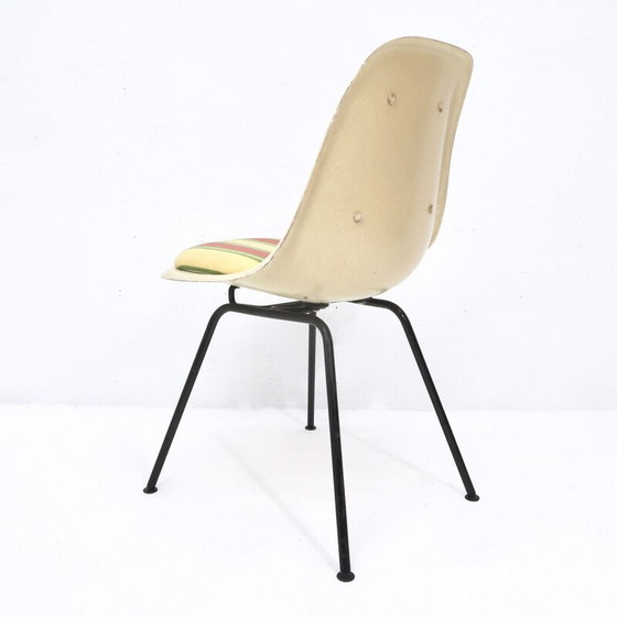 Image 1 of Chaise vintage en fibre de verre de Charles et Ray Eames pour Herman Miller et Vitra, 1960