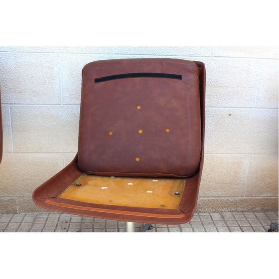 Image 1 of Fauteuil vintage en cuir marron 1960