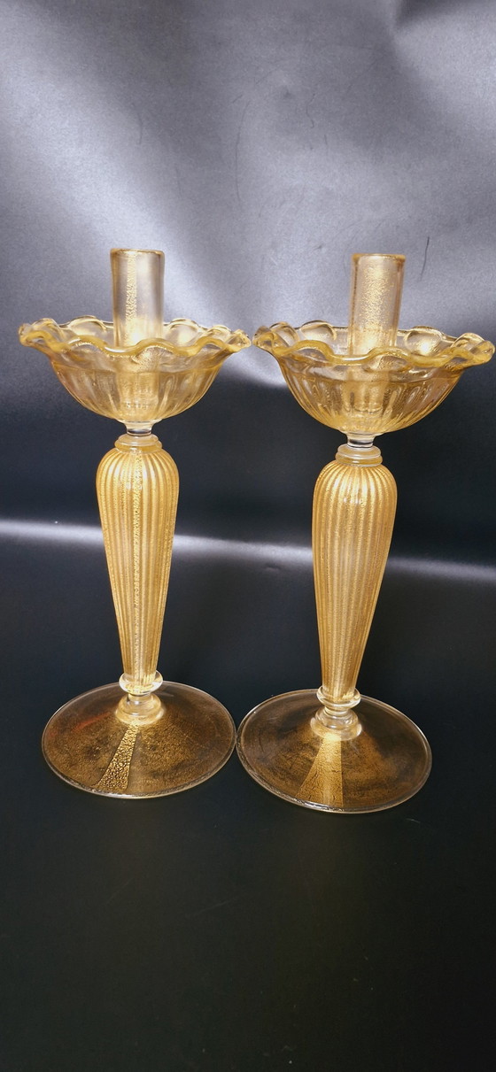 Image 1 of Set de deux bougeoirs en verre de Murano avec feuilles d'or