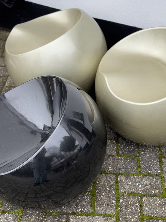 Image 1 of Trio de chaises à boule de l'ère spatiale