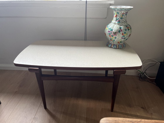 Image 1 of Vroom&Dreesmann table basse en teck