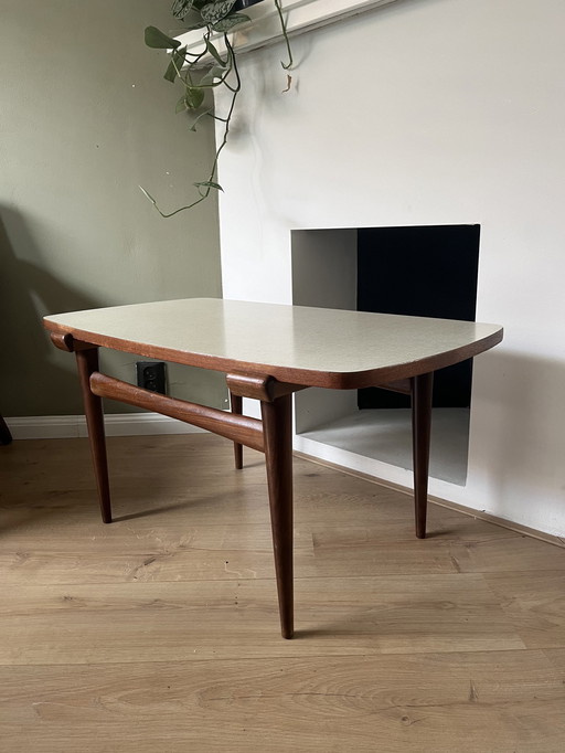 Vroom&Dreesmann table basse en teck