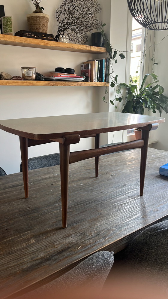 Image 1 of Vroom&Dreesmann table basse en teck