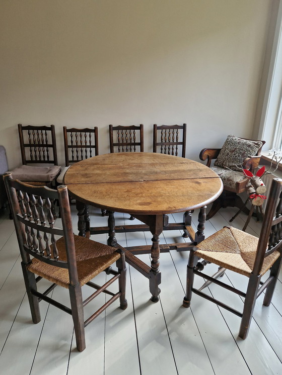 Image 1 of Chaises anciennes