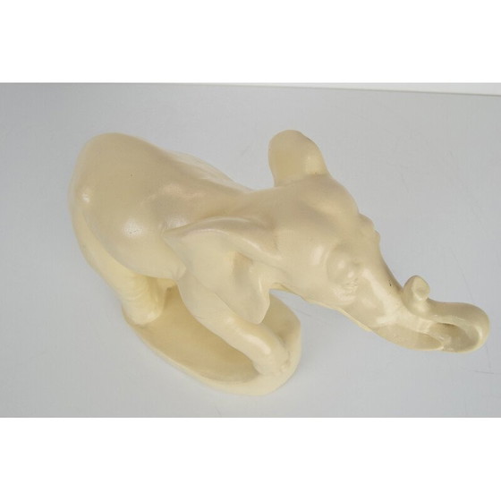 Image 1 of Sculpture art déco vintage en céramique éléphant, Tchécoslovaquie années 1930