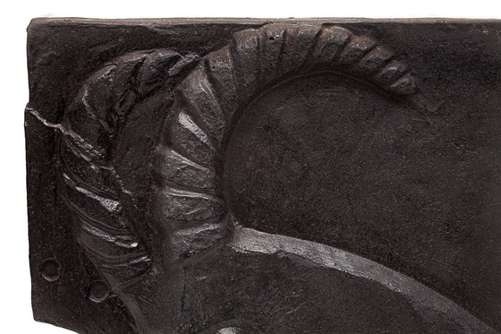 Image 1 of Plaque De Cheminée