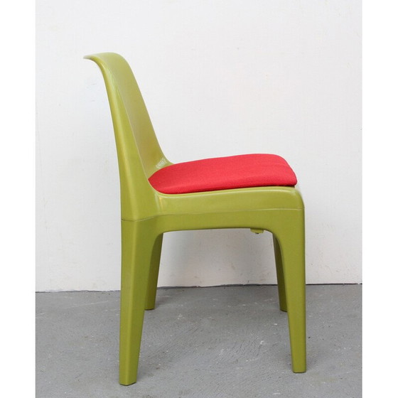 Image 1 of Ensemble de 4 chaises en plastique vert et tissu rose - années 1970