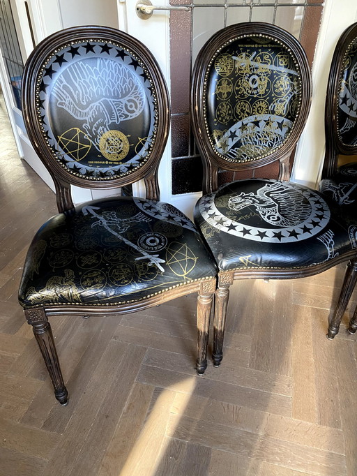 4x Chaises du peuple du labyrinthe