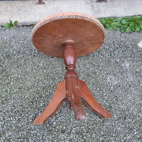 Image 1 of Tabouret Avec Assise En Tissus