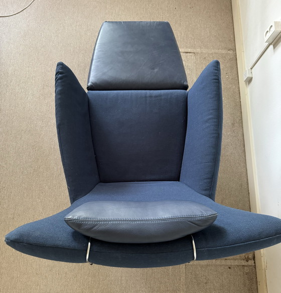 Image 1 of Gerard Van Den Berg Design Chaise pivotante avec pouf