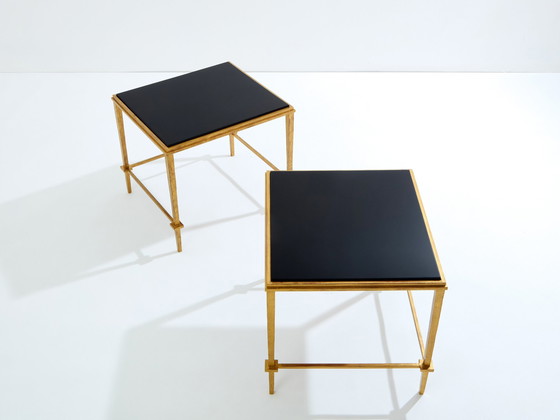 Image 1 of Paire de tables d'appoint Maison Ramsay Fer doré Laque noire 1950