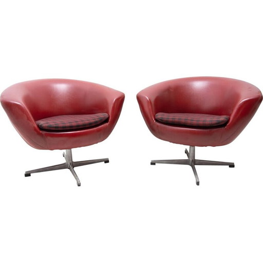 Paire de fauteuils pivotants du milieu du siècle par Up Zavody, 1970