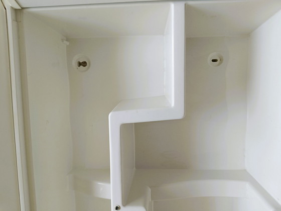 Image 1 of Armoire De Salle De Bain Ou À Pharmacie Années 80