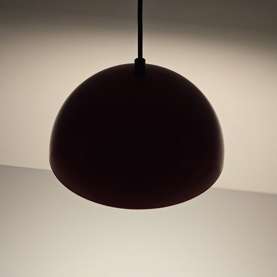 Image 1 of Mid Century Modern - Lampe pendante hémisphérique en métal orange - Space Age Lighting - Danemark, 1970S.