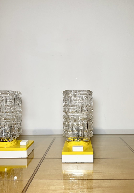 Image 1 of Lampe à poser vintage, Graewe, jaune/blanc avec dôme en verre, 70S, 1970S, Retro, Mid Century, Space Age, Allemagne, Pop Art