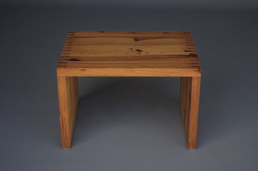 Petite table basse ou d'appoint par Ate Van Apeldoorn pour Houtwerk Hattem. 1970S