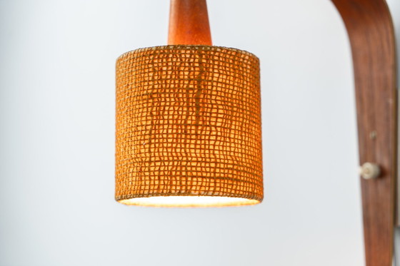 Image 1 of Lampe murale en contreplaqué et sisal (Danemark, années 1960).