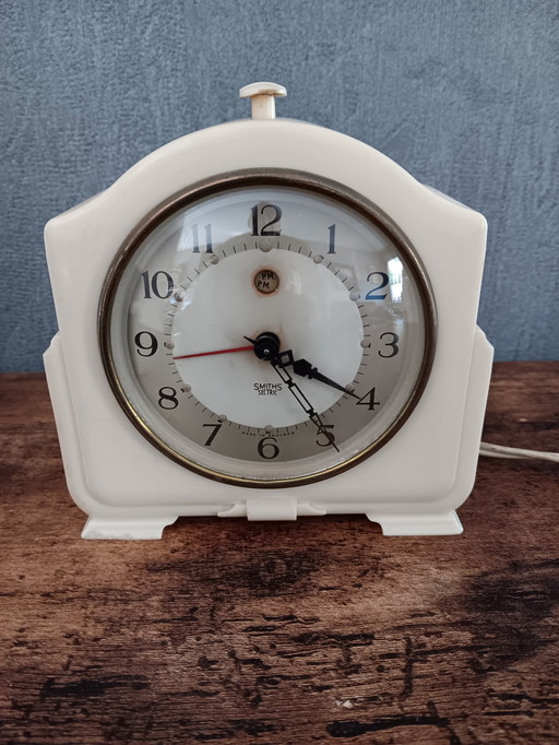 Horloge électrique en bakélite Smiths Sectric