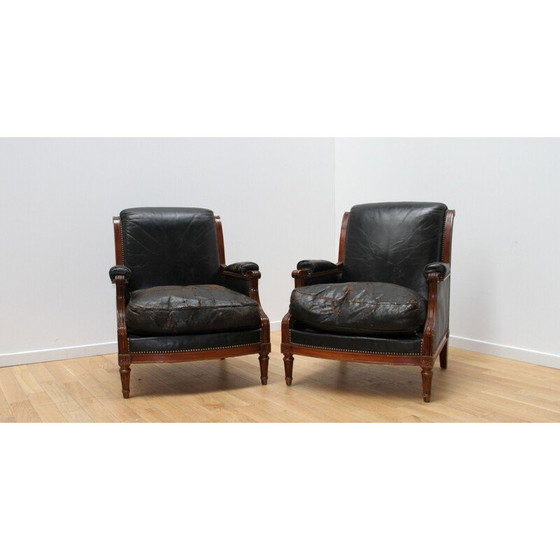 Image 1 of Fauteuils vintage Louis XVI en bois verni et cuir noir