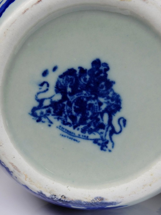 Image 1 of Pichet Victoria Ware Terre De Fer Anglaise