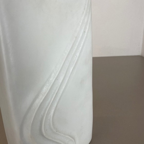 Image 1 of Vase vintage en porcelaine Op Art par Martin Freyer pour Rosenthal, Allemagne 1970