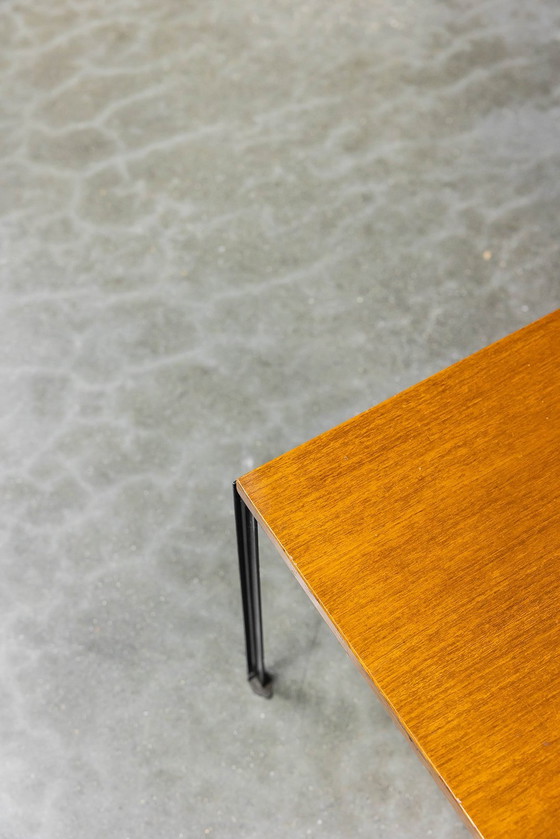 Image 1 of  Florence Knoll Side Tafel